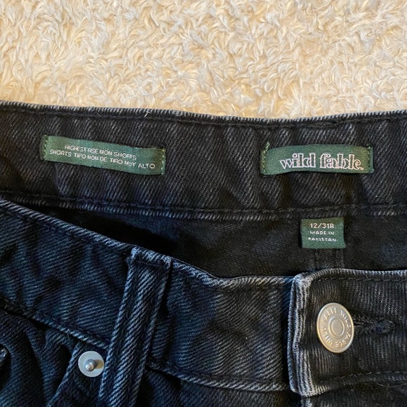 Wild Fable Black Jean Shorts High-Waisted Cuffed - Picture 3 of 3